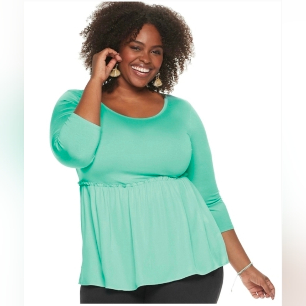 EVRI Mint Green Peplum Tunic Top with Scoop Neck